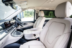 47945-mercedes-vclass-exec-0046